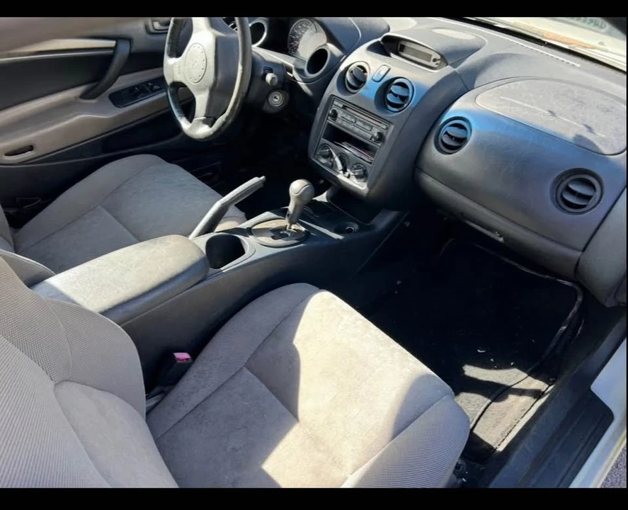 2003 Mitsubishi Eclipse 3rd Gen - Image 3 of 8