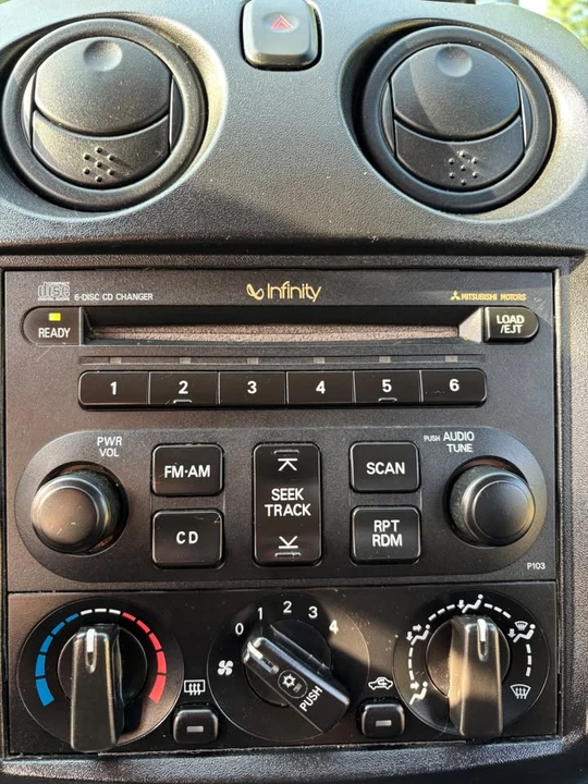 2003 Mitsubishi Eclipse 3rd Gen - Image 13 of 19