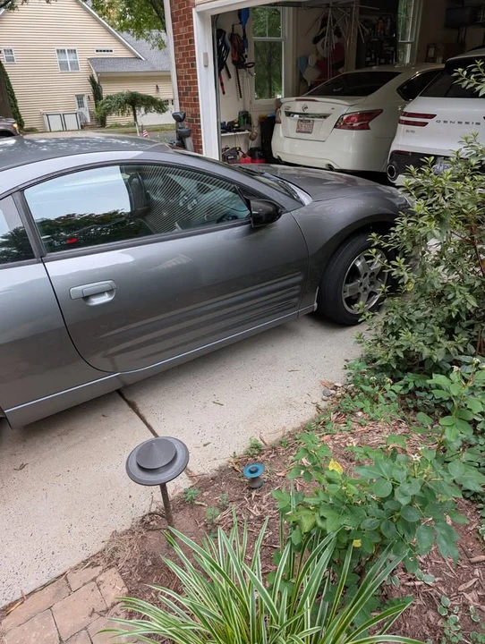 2003 Mitsubishi Eclipse 3rd Gen - Image 11 of 14