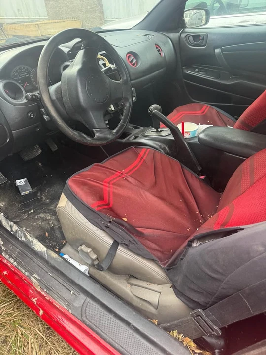 2003 Mitsubishi Eclipse 3rd Gen - Image 3 of 5
