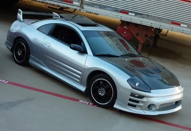 2003 Mitsubishi Eclipse 3rd Gen - Image 2 of 8