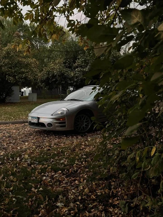 2003 Mitsubishi Eclipse 3rd Gen - Image 4 of 6