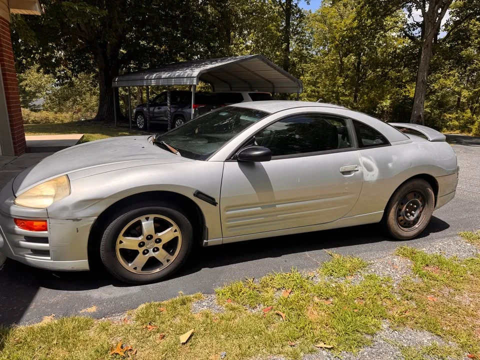 2003 Mitsubishi Eclipse 3rd Gen - Image 3 of 4