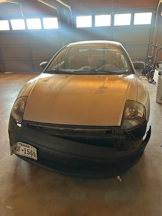 2003 Mitsubishi Eclipse 3rd Gen - Image 3 of 12