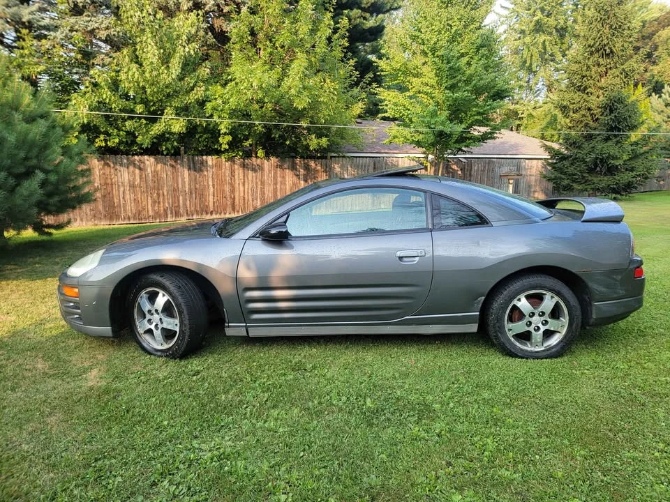 2003 Mitsubishi Eclipse 3rd Gen - Image 9 of 14