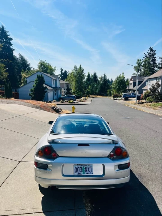 2003 Mitsubishi Eclipse 3rd Gen - Image 4 of 10