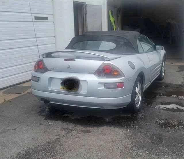 2003 Mitsubishi Eclipse 3rd Gen - Image 6 of 8