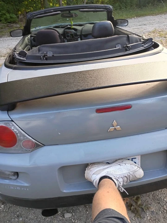2003 Mitsubishi Eclipse 3rd Gen - Image 4 of 4
