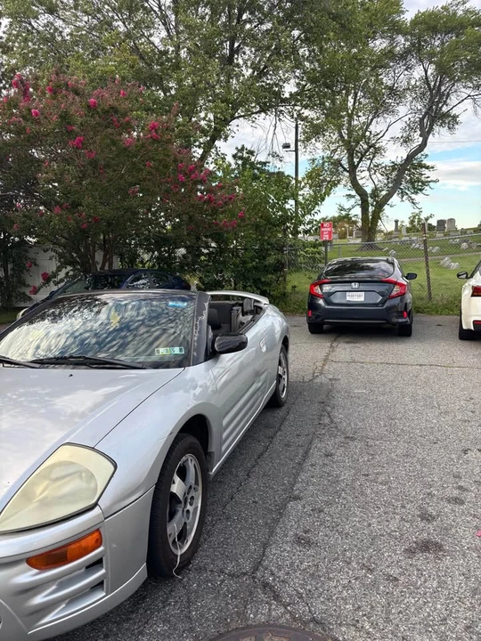 2003 Mitsubishi Eclipse 3rd Gen - Image 2 of 5