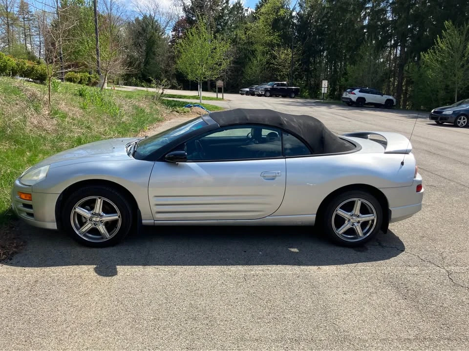 2003 Mitsubishi Eclipse 3rd Gen - Image 2 of 10