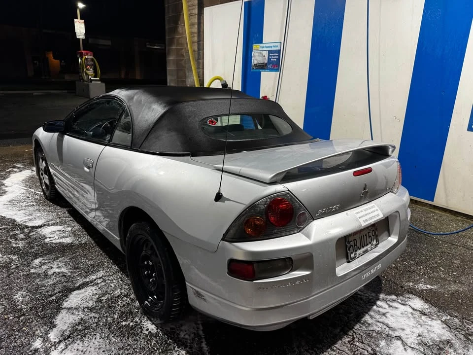 2003 Mitsubishi Eclipse 3rd Gen - Image 3 of 4
