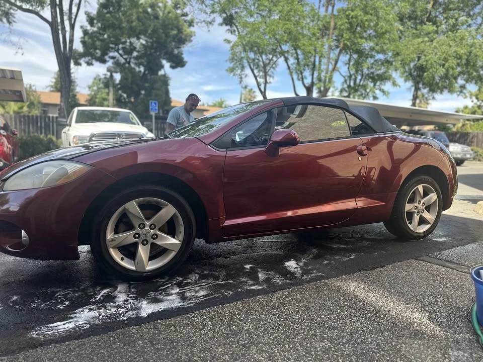 2003 Mitsubishi Eclipse 3rd Gen - Image 3 of 10