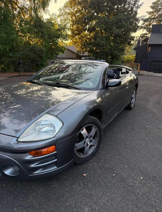 2003 Mitsubishi Eclipse 3rd Gen - Image 4 of 11