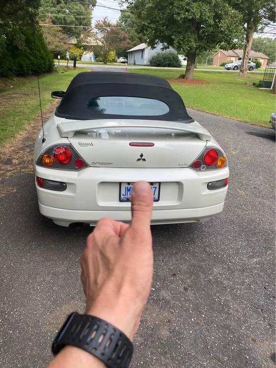 2003 Mitsubishi Eclipse 3rd Gen - Image 4 of 8
