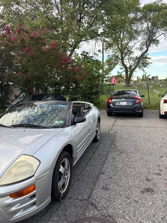 2003 Mitsubishi Eclipse 3rd Gen - Image 3 of 4