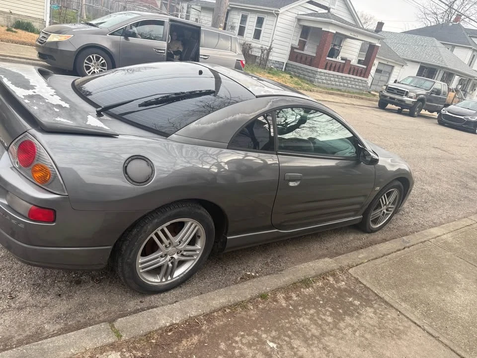 2003 Mitsubishi - Image 9 of 11