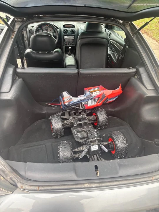 2003 Mitsubishi - Image 3 of 11