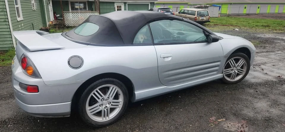 2003 Mitsubishi Eclipse 3rd Gen - Image 2 of 5