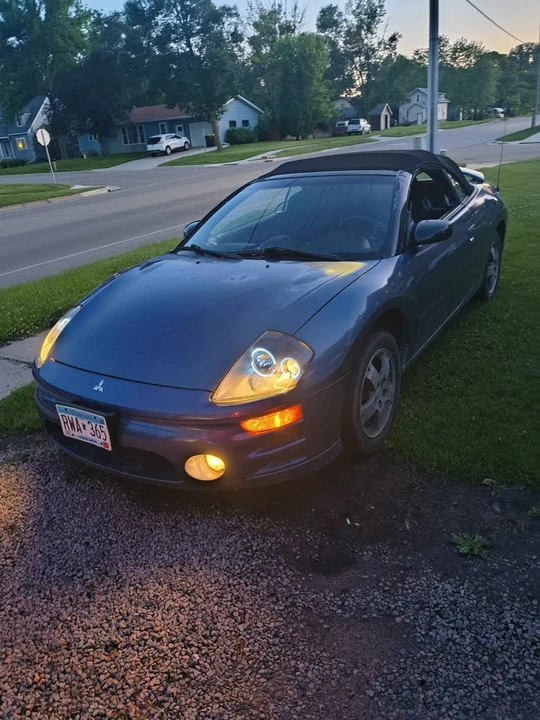 2003 Mitsubishi Eclipse 3rd Gen - Image 3 of 5