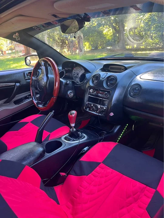 2003 Mitsubishi Eclipse 3rd Gen - Image 2 of 6
