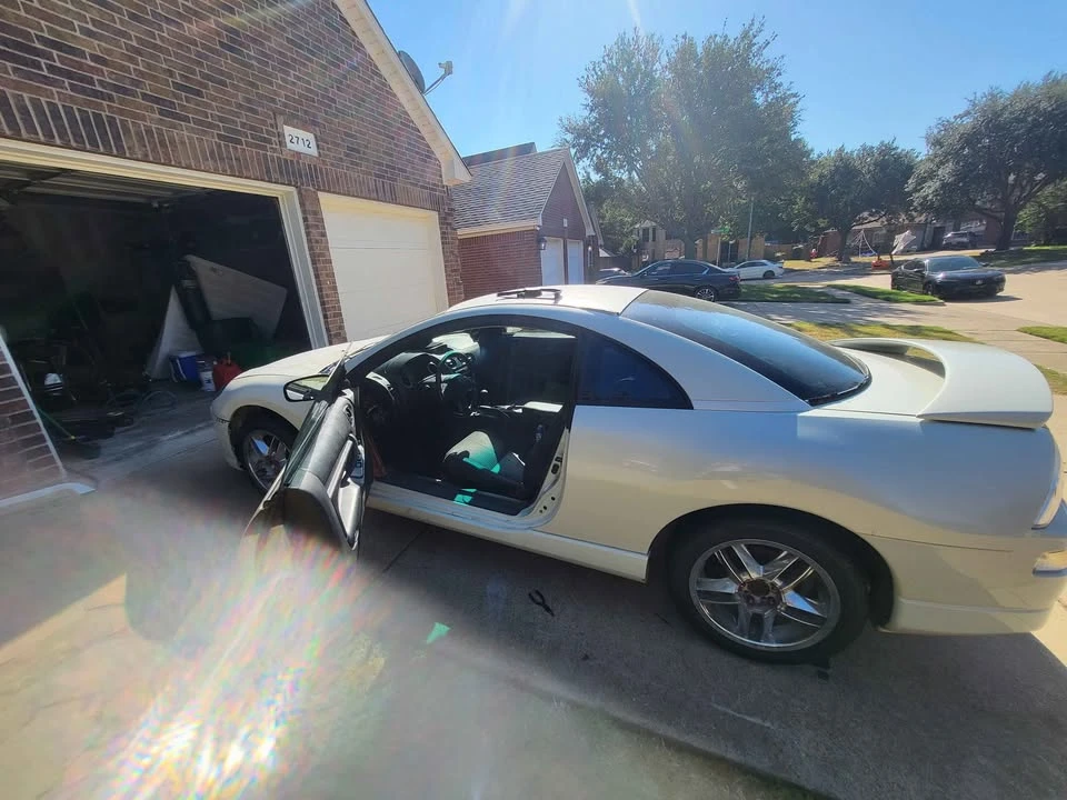 2003 Mitsubishi Eclipse 3rd Gen - Image 2 of 10