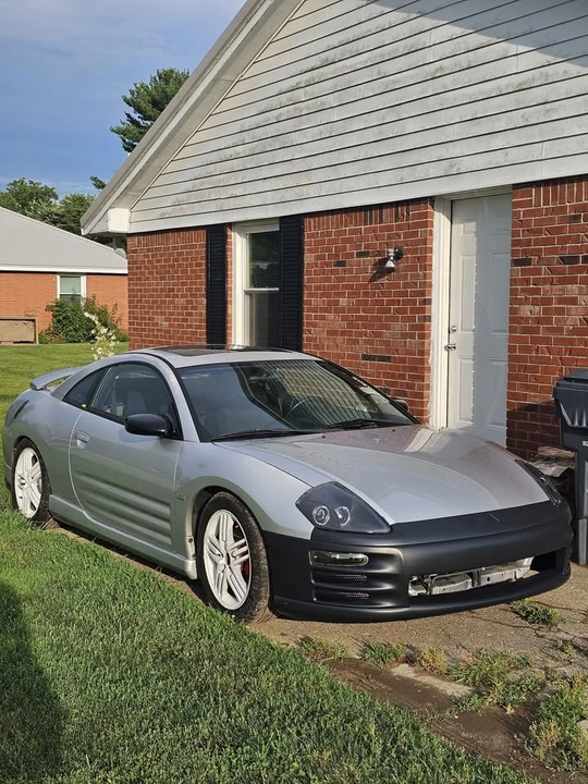 2003 Mitsubishi Eclipse 3rd Gen - Image 9 of 9
