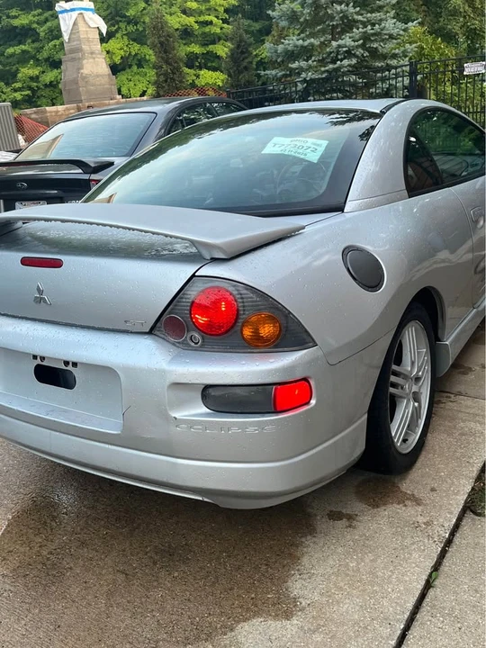 2003 Mitsubishi Eclipse 3rd Gen - Image 2 of 12