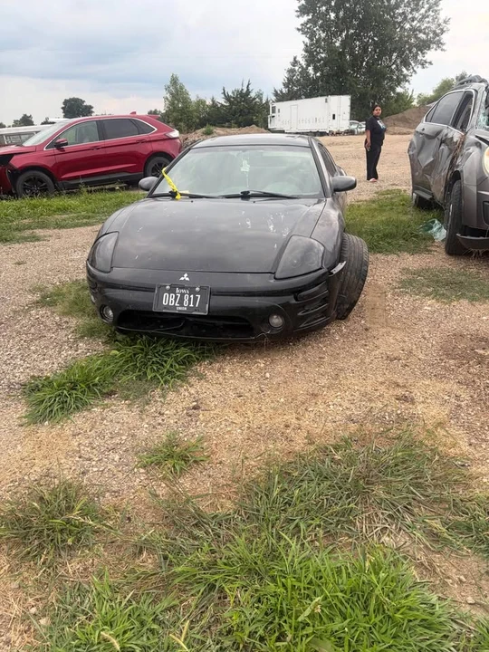 2003 Mitsubishi Eclipse 3rd Gen - Image 3 of 4