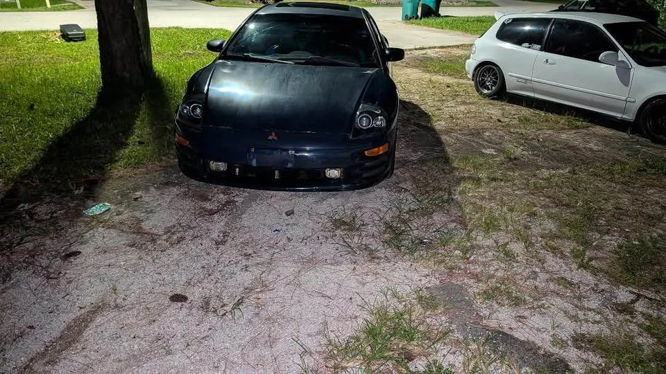 2003 Mitsubishi Eclipse 3rd Gen - Image 2 of 5