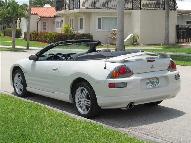 2003 Mitsubishi Eclipse 3rd Gen - Image 9 of 12