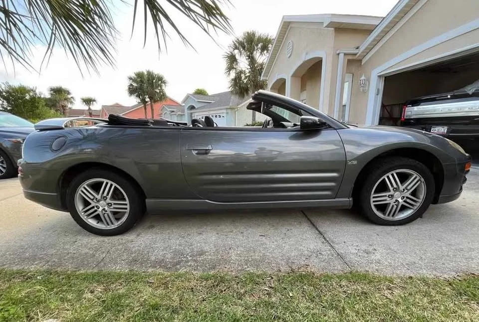 2003 Mitsubishi Eclipse 3rd Gen - Image 3 of 4