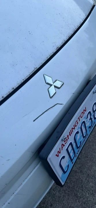 2003 Mitsubishi Eclipse 3rd Gen - Image 3 of 18