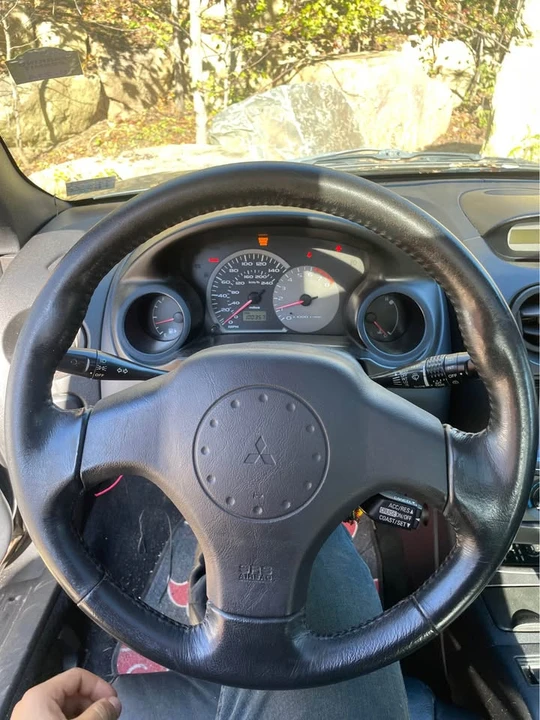 2003 Mitsubishi Eclipse 3rd Gen - Image 2 of 11