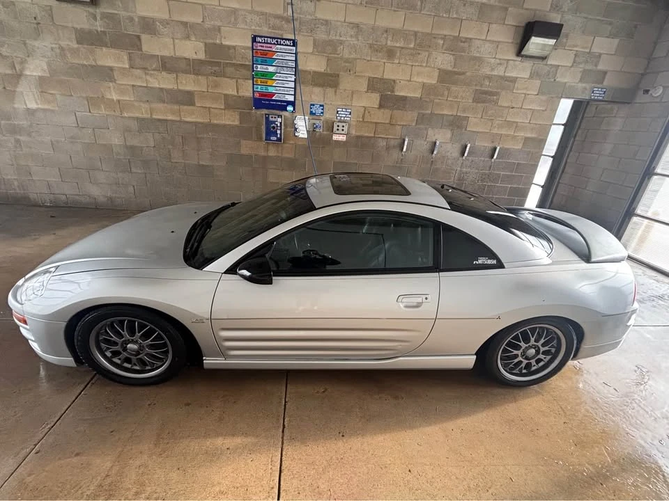 2003 Mitsubishi Eclipse 3rd Gen - Image 4 of 10
