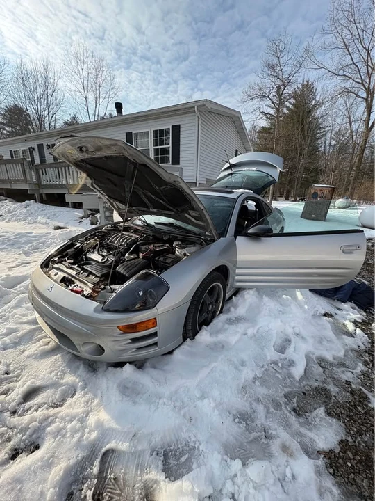2003 Mitsubishi Eclipse 3rd Gen - Image 11 of 15