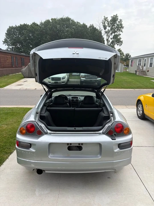 2003 Mitsubishi Eclipse 3rd Gen - Image 6 of 8