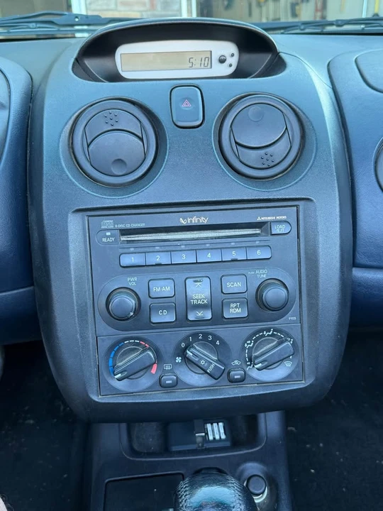 2003 Mitsubishi Eclipse 3rd Gen - Image 8 of 10