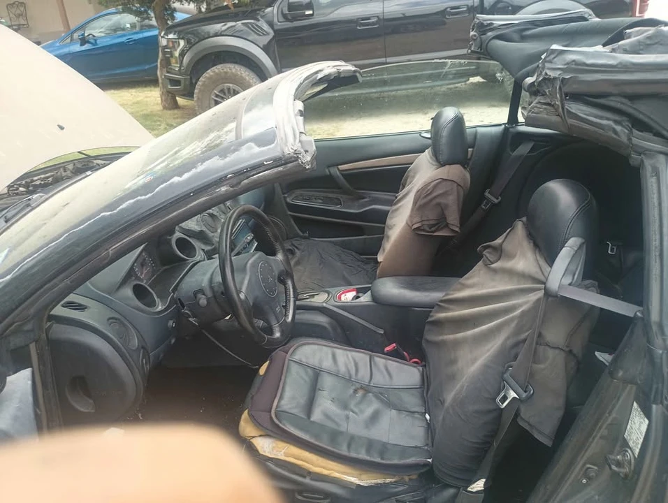 2003 Mitsubishi Eclipse 3rd Gen - Image 3 of 7