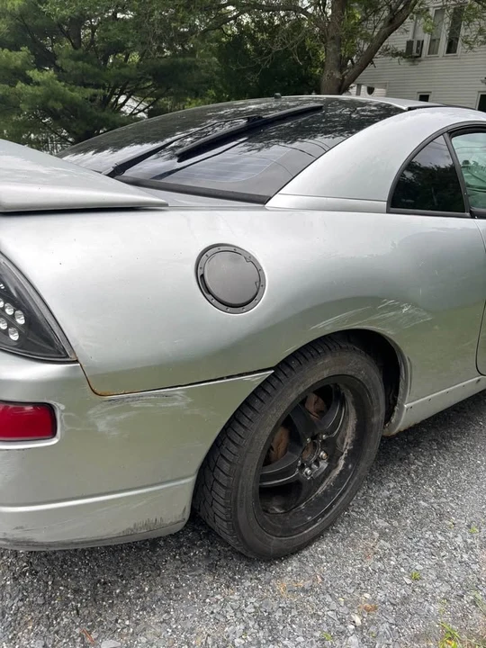2003 Mitsubishi Eclipse 3rd Gen - Image 6 of 11