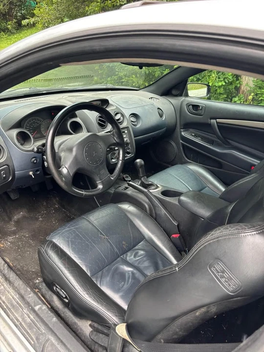 2003 Mitsubishi Eclipse 3rd Gen - Image 9 of 11