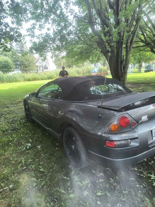 2003 Mitsubishi Eclipse 3rd Gen - Image 3 of 6