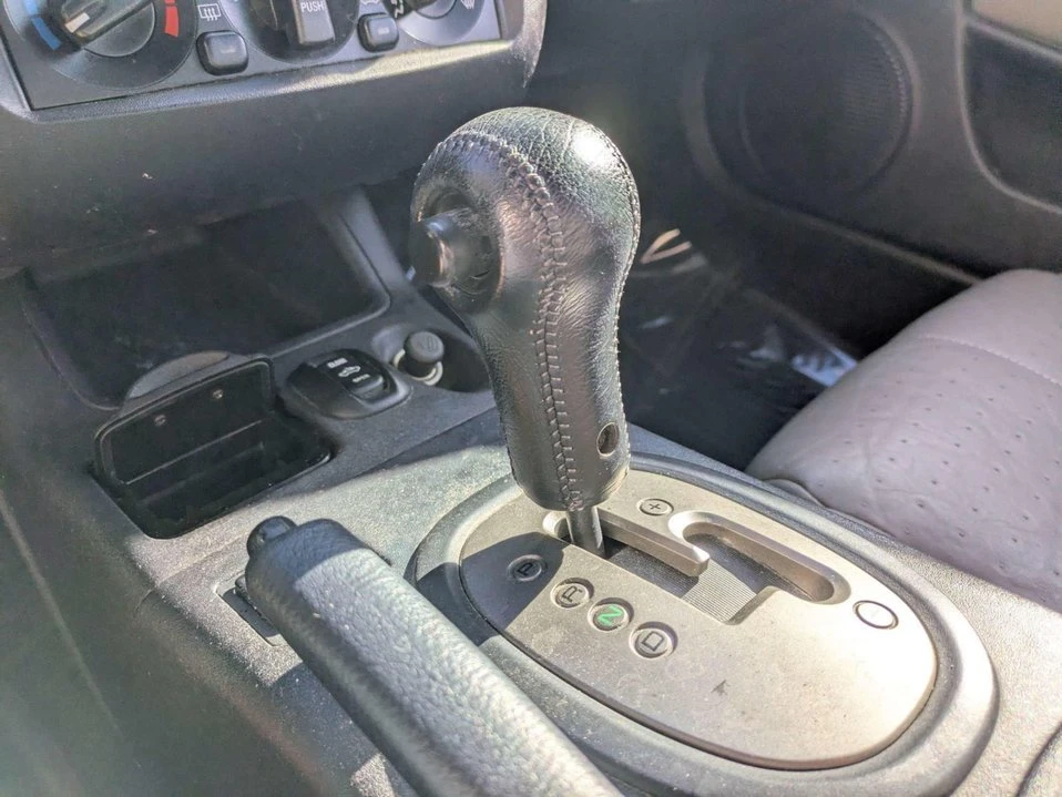 2003 Mitsubishi Eclipse 3rd Gen - Image 15 of 16