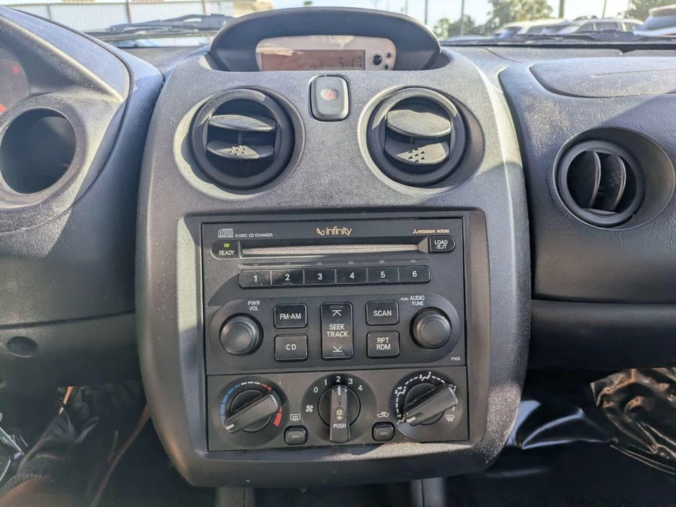 2003 Mitsubishi Eclipse 3rd Gen - Image 14 of 16