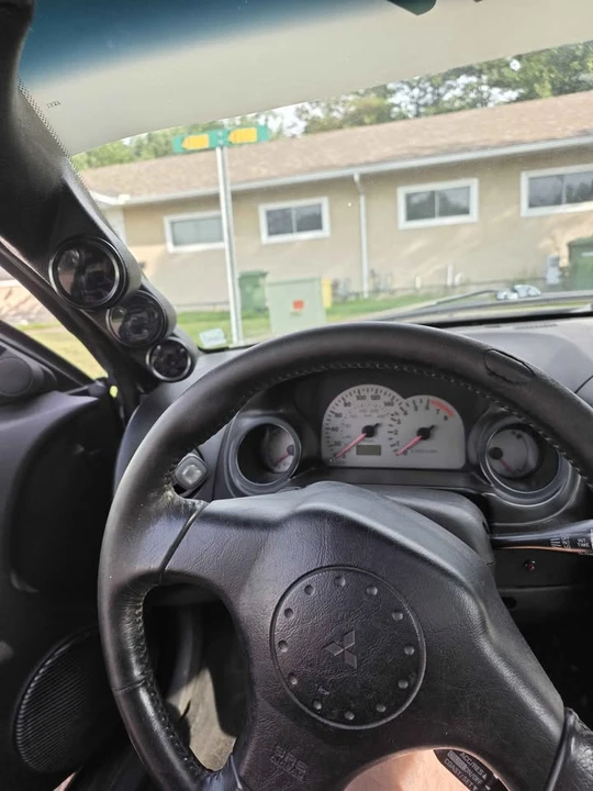 2003 Mitsubishi Eclipse 3rd Gen - Image 6 of 14