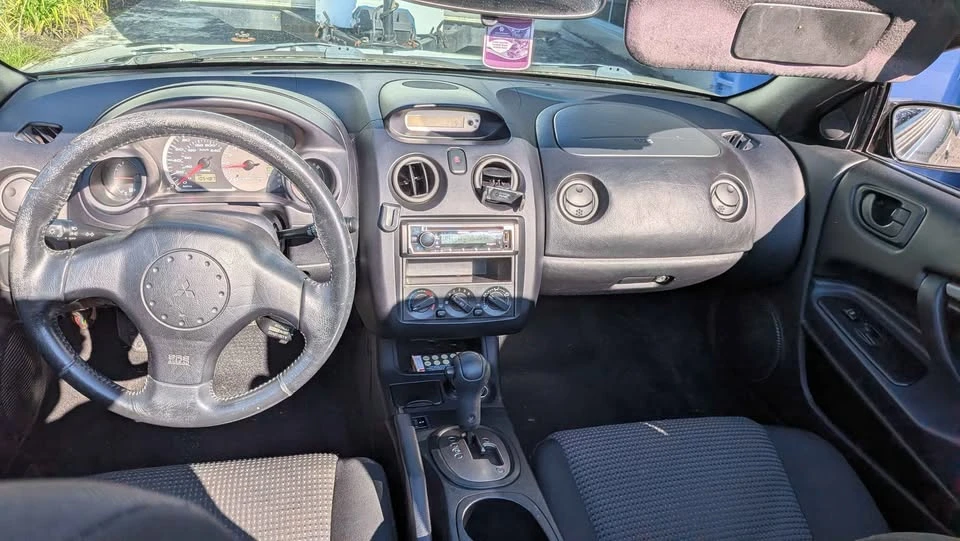 2003 Mitsubishi Eclipse 3rd Gen - Image 6 of 11