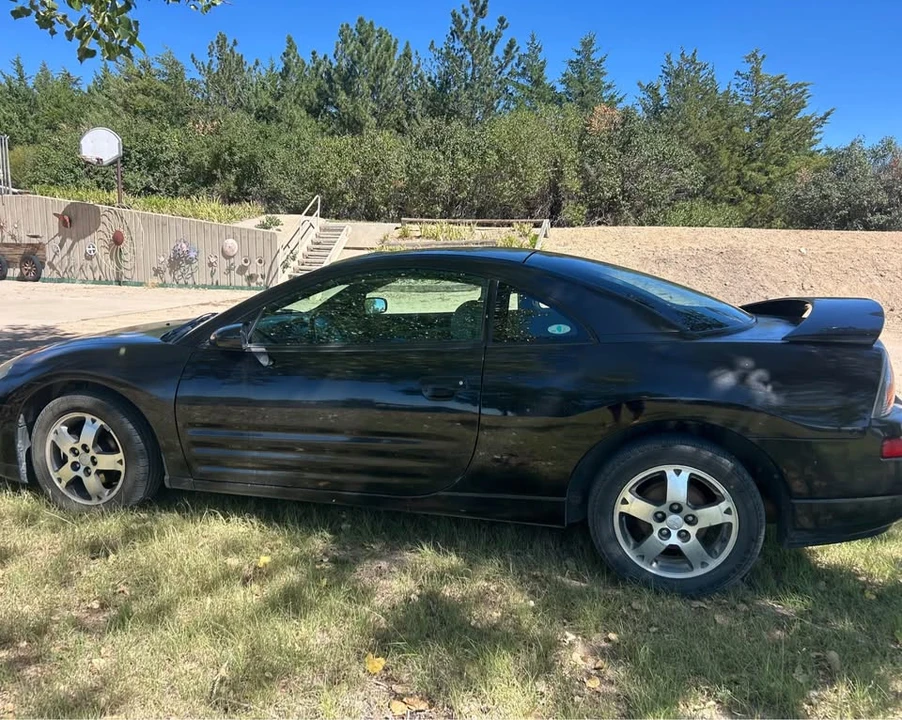 2003 Mitsubishi Eclipse 3rd Gen - Image 2 of 6