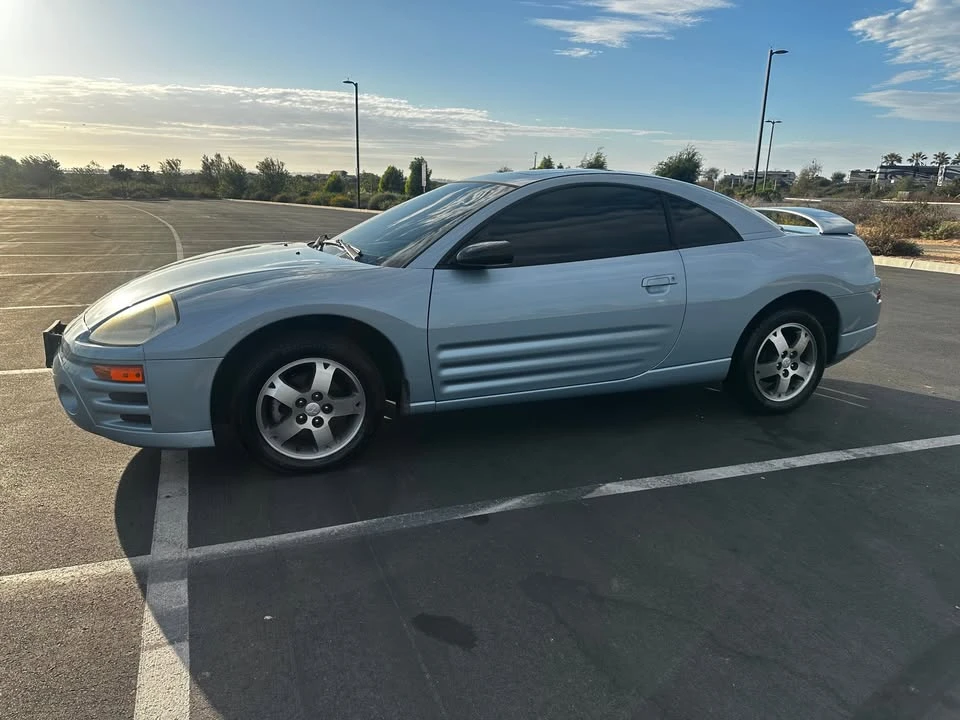 2003 Mitsubishi Eclipse 3rd Gen - Image 2 of 11