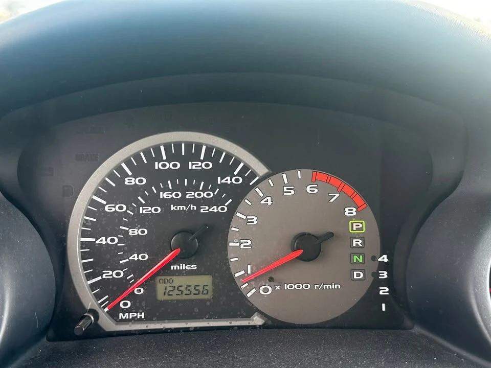 2003 Mitsubishi Eclipse 3rd Gen - Image 10 of 11