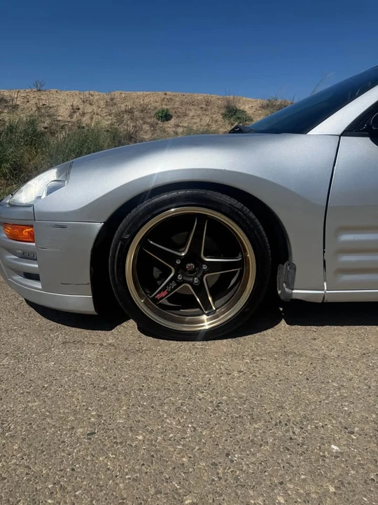 2003 Mitsubishi Eclipse 3rd Gen - Image 10 of 13