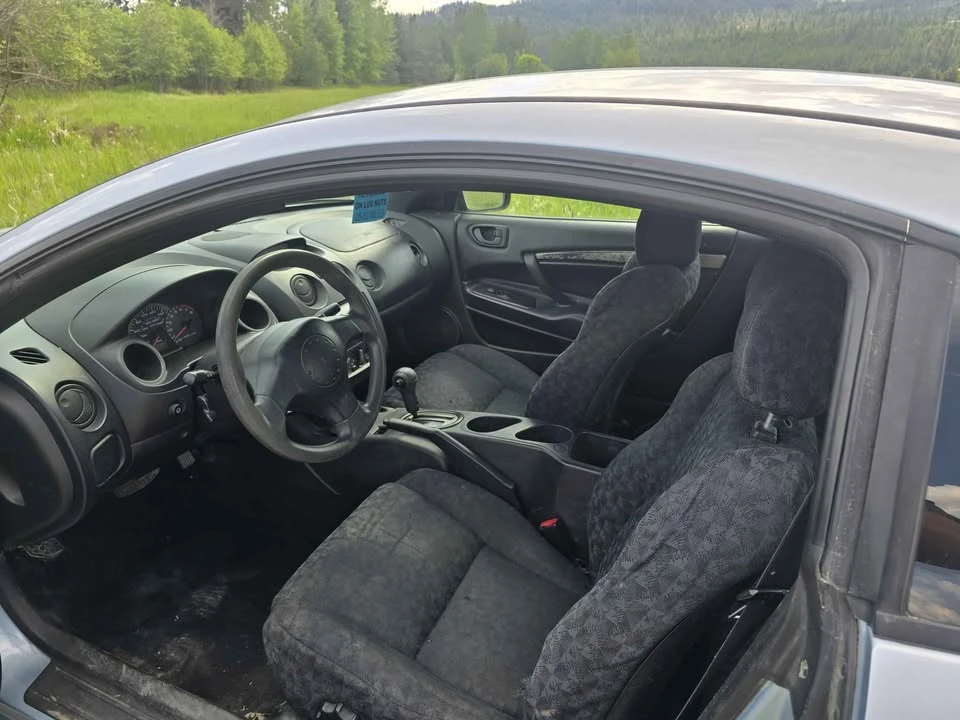 2003 Mitsubishi Eclipse 3rd Gen - Image 9 of 10